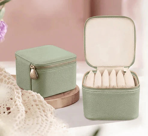 Travel Jewellery Organizer with 6 Zipper Pouches